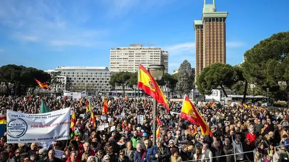 Manifestación de la AVT en Madrid. Efe | Vídeo: Atlas