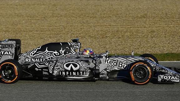 Ricciardo, durante las pruebas de Jerez. 