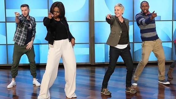 Michelle Obama y Ellen DeGeneres, durante el programa. 