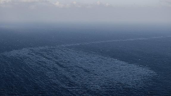 Imagen aérea de la zona del hundimiento del "Oleg Naydenov".