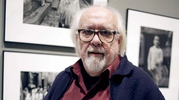 Rafael Sanz Lobato, Premio Nacional de Fotografía 2011 y Medalla de Oro al Mérito en las Bellas Artes en 2004.