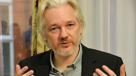 Julian Assange. 