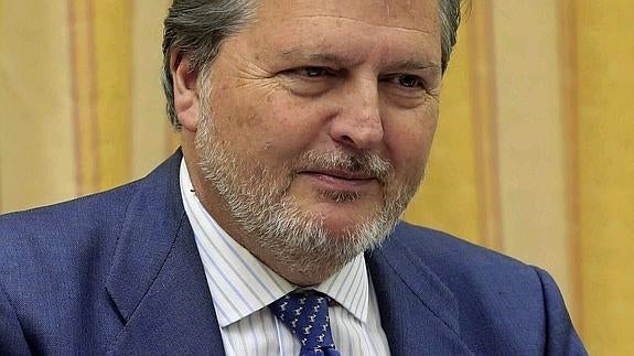 Méndez de Vigo, ministro de Educación. 