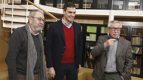 De izquierda a derecha: Cándido Méndez, Pedro Sánchez e Ignacio Toxo. 