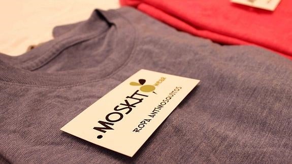 Se trata de una tecnología con nanopartículas que impregna la ropa.