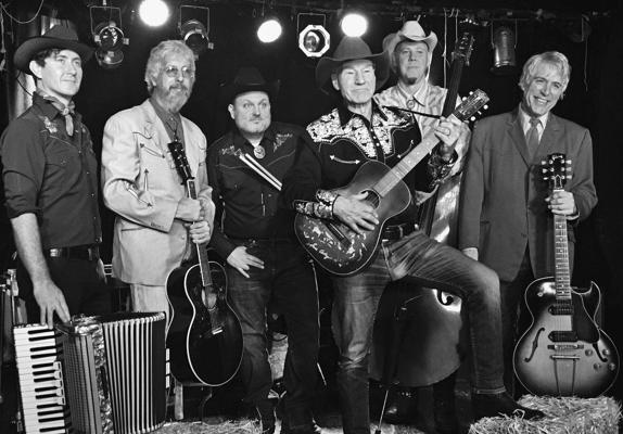 Sir Patrick Stewart y su banda de country. 