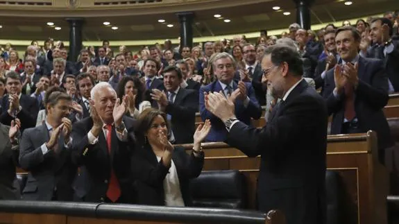 Mariano Rajoy, tras confirmarse su investidura en el Congreso.