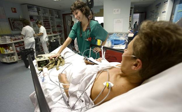 Área de urgencias en el hospital Puerta del Hierro de Madrid .