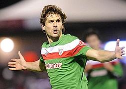 Un gol en el descuento mantiene al Mirandés en la pelea