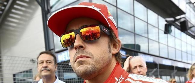 Fernando Alonso, en los momentos previos a la carrera de Melbourne.