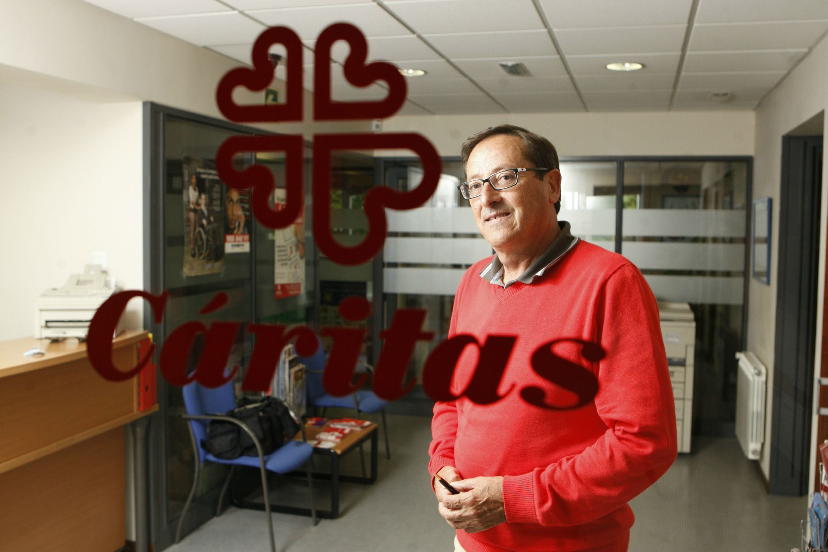 Santos Gil, director de Caritas Diocesanas de Vitoria