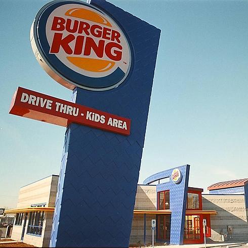 Burger King ya regala hasta móviles