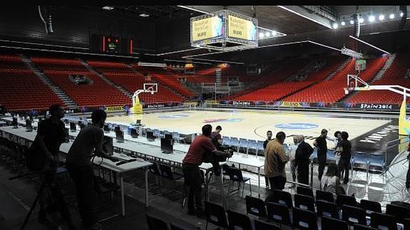 Todo está preparado en el pabellón.