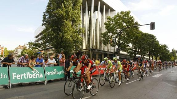 El final de etapa de la Vuelta ciclista a España, frente al Palacio de Justicia, que Vitoria acogió en 2011.