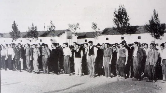 Imagen del libro 'Historia del Campo de Concentración de Miranda de Ebro (1937-1947)' de José Angel Fernández.