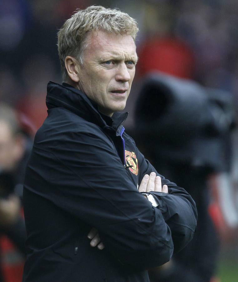 David Moyes en el partido en que debutó en la Premier League como entrenador del Manchester United. 