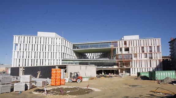 Vista del nuevo Ayuntamiento de Vitoria
