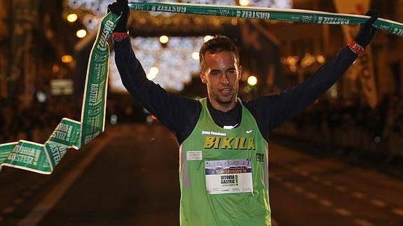 Iván Fernández a su llegada a meta