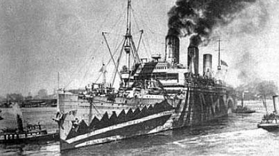 El Razzle Dazzle cambió radicalmente la imagen del trasatlántico "Leviatan", acondicionado para el transporte de tropas. 