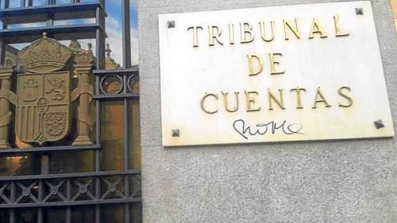 Exterior de la sede del Tribunal de Cuentas, en la capital española.