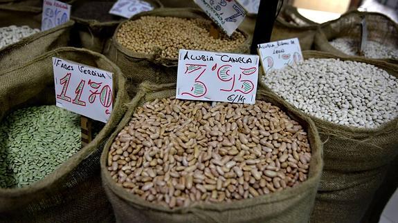 España tiene una gran tradición en la producción de legumbres, algunas con distintivos de calidad. 