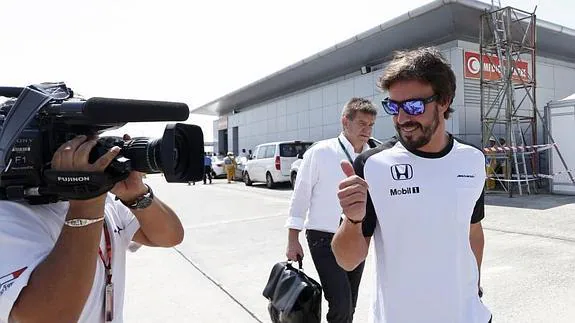 Fernando Alonso, listo para el G.P. de Malasia.