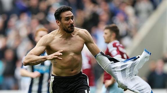 El jugador del Newcastle Jonás Gutiérrez.