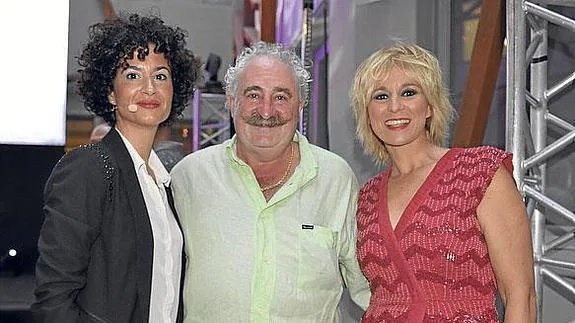 Olalla Elorriaga, Juanma Moya y Ana Urrutia. 