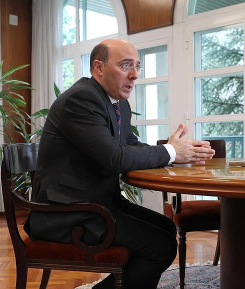 El delegado del Gobierno en el País Vasco, Carlos Urquijo. 