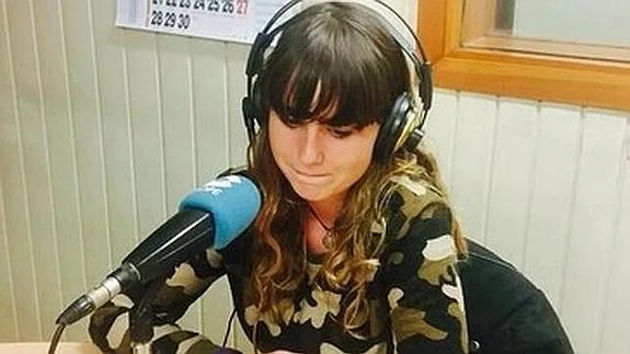 La joven Zaira Morales, durante su entrevista radiofónica. 