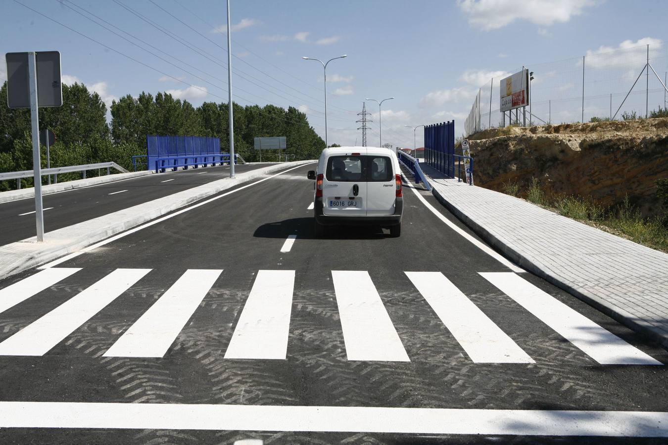 La variante sur de Miranda fue inaugurada en julio de 2010 y permite conectar la carretera de Logroño con la N-1. 