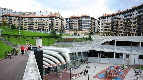 Imagen de archivo de la Plaza del Polideportivo de Atxuri.