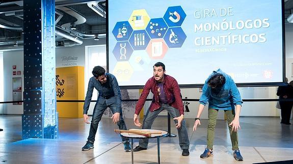 En los monólogos, los chavales tienen que «enmarronarse». 