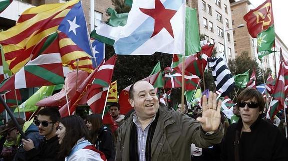 Pernando Barrena durante la manifestación en Pamplona.