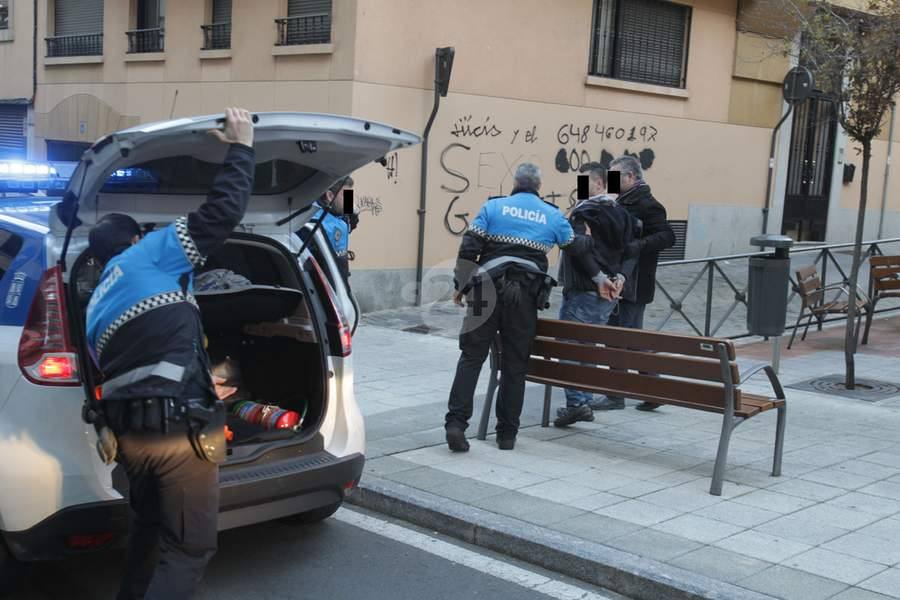 La Policía de Salamanca detiene a uno de los bilbaínos implicado en los incidentes.