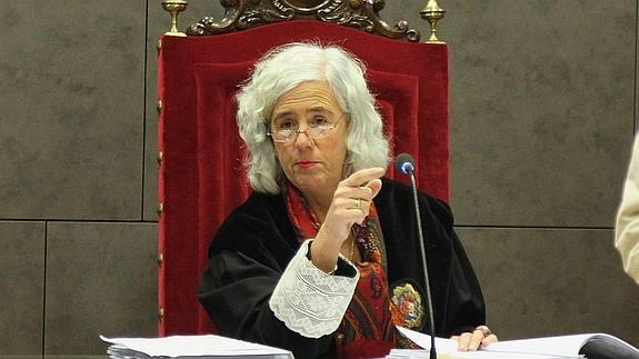 La juez Garbiñe Biurrun, durante un juicio.