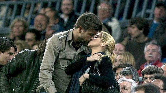 La pareja, en el Camp Nou.