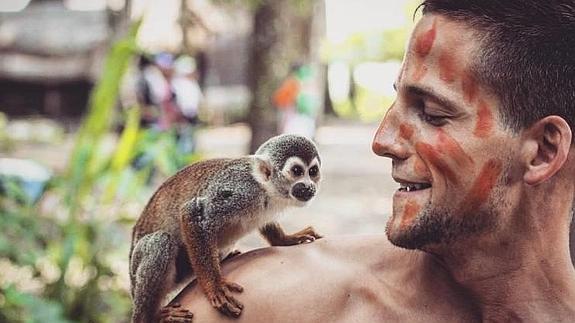 Gotzon Mantuliz, 'Safari Wazungu' saioko aurkezlea.