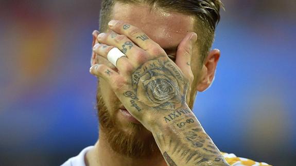 Sergio Ramos, la cara de la frustración de España.