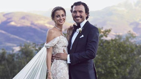 Posados de los novios en Instagram.
