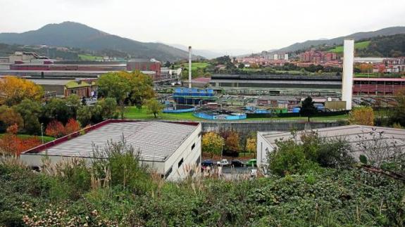 Vista exterior de la fábrica de Sidenor en la localidad vizcaína de Basauri.
