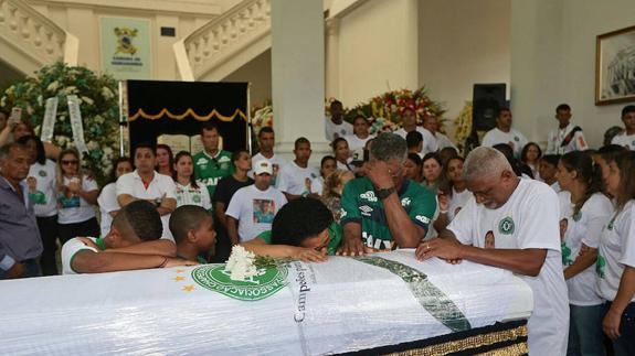 Funeral de Bruno Rangel, goleador fallecido del Chapecoense.