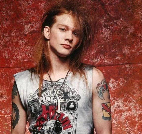 Un jovencísimo Axl Rose, hace tres décadas.