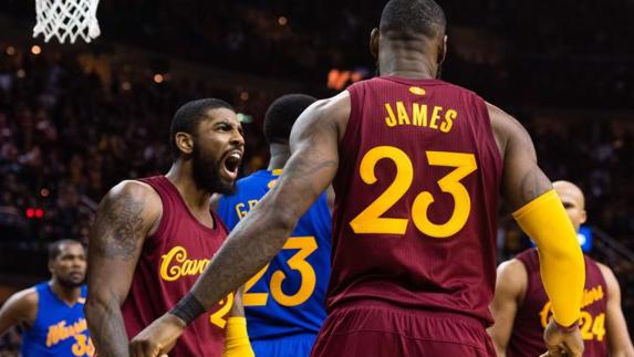 Irving resolvió el encuentro cuando las espaldes de James dejaron de poder con todo el peso que Durant colocaba sobre ellas