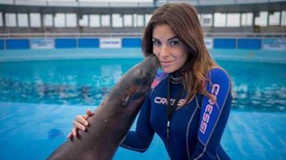 Gessica Notaro trabajaba como entrenadora de delfines.
