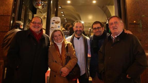 Alejandro Eguren, Inmaculada Ochoa, Txus Ortega, Eneko y Esteban Martínez.