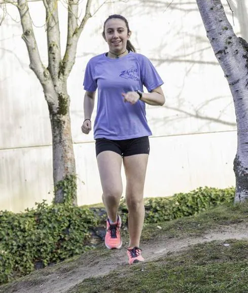 La atleta del Zailu está muy «contenta»por entrenar con Martín Fiz.