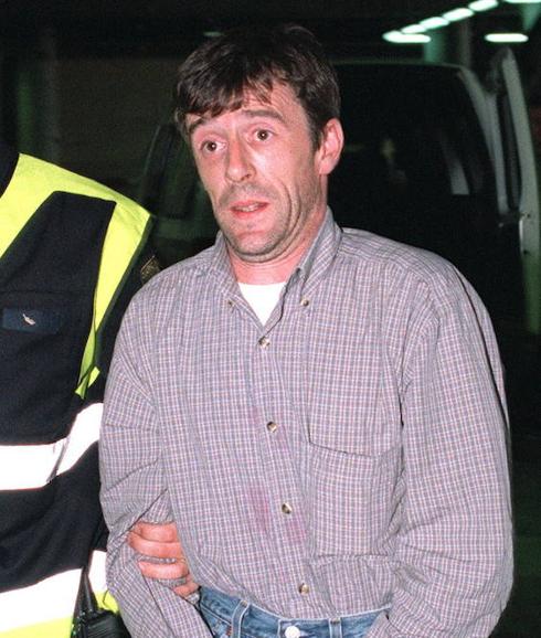 El etarra Jagoba Codo, al ser extraditado a España desde México.