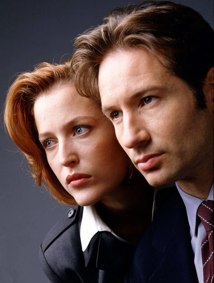 Gillian Anderson y David Duchovny, como los agentes Scully y Mulder. 