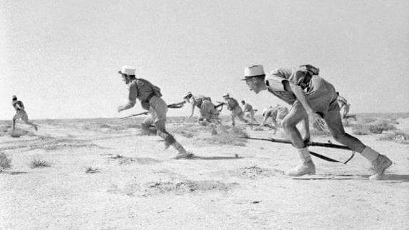 Soldados de la legión extranjera de Francia, el 12 de junio de 1942, en la batalla de Bir Hakeim (Libia). 